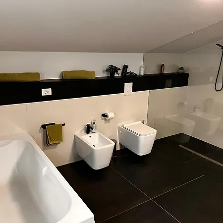 Lila Villa